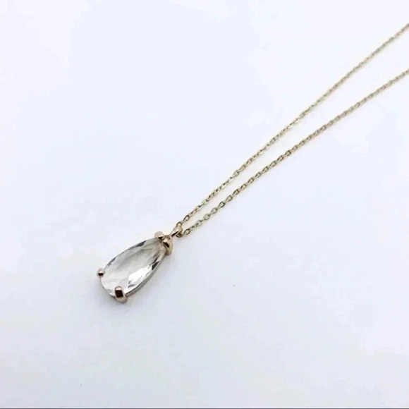 Tear Drop Necklace | Cubic Zirconia Necklace | 18k Gold Plated - Picture 3 of 8